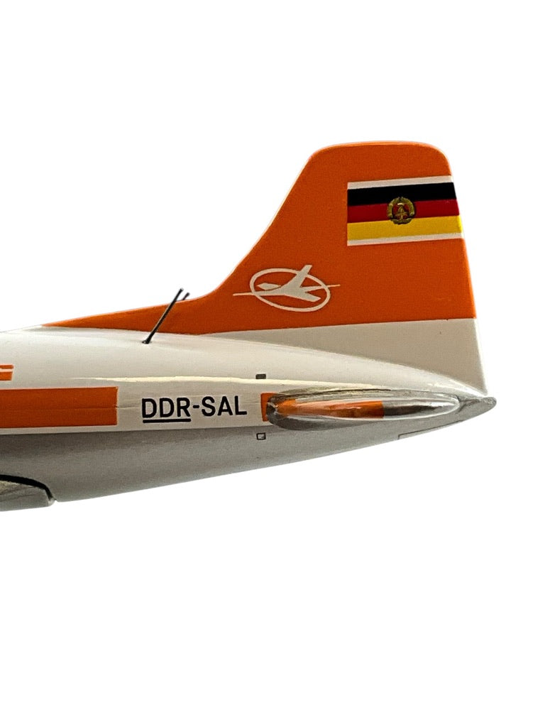 1/200 Phoenix (20182) Ilyushin IL-14P (DDR-SAL) Interflug (Limited Edition) 2025 Release