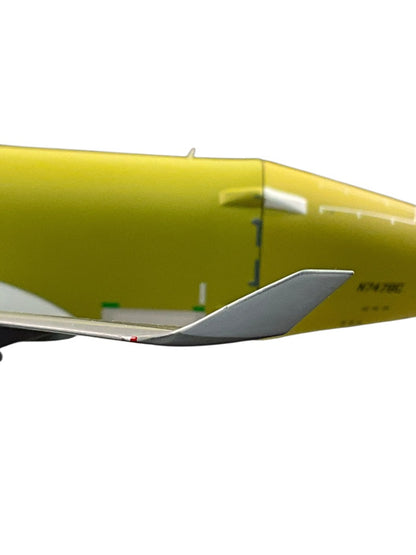 1/200 J C Wings (LH2166) Boeing B747-400LCF Dreamlifter (N747BC) "Green Zinc Chromate Primer Livery" The Boeing Company (Limited Edition)