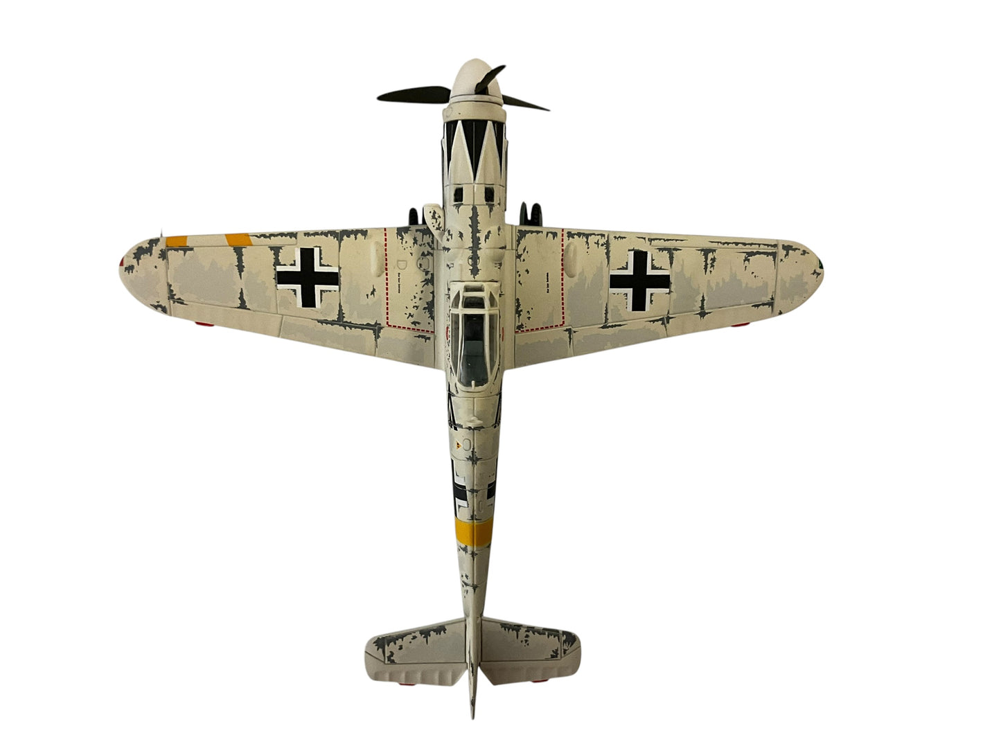 1/72 Corgi (AA27101) Messerschmitt Bf109G-6 White Winter Camo, flown by Erich Hartmann ("Ace of ALL Time" with 352 Kills) Hungary 1945, Kommandeur 1/JG53 Drittes Reich Luftwaffe (Limited Edition #1831 of Only 2000) 2013 Release