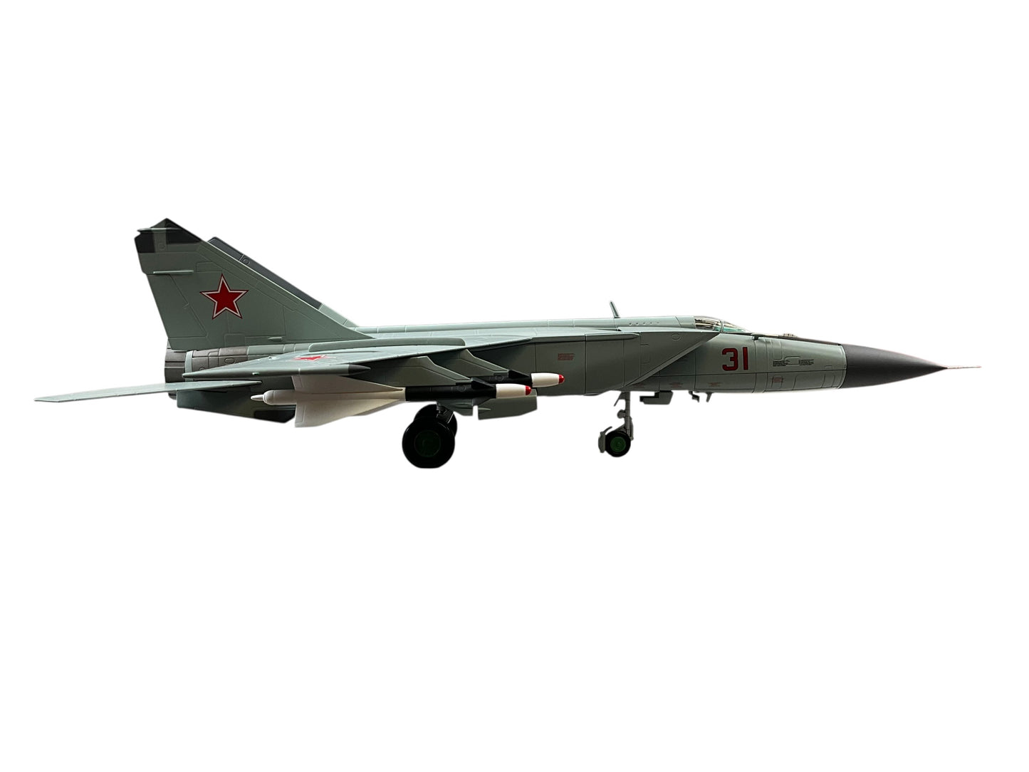 1/72 HobbyMaster (HA5601) Mikoyan MiG25P Foxbat (Red 31) flown by Lt. (Sg.) V. Belenko defection to  Hakodate, Japan 1976 513th Fighter Rgt, 11th Air Army, Soviet Air Force (Limited Edition) 2017 Release