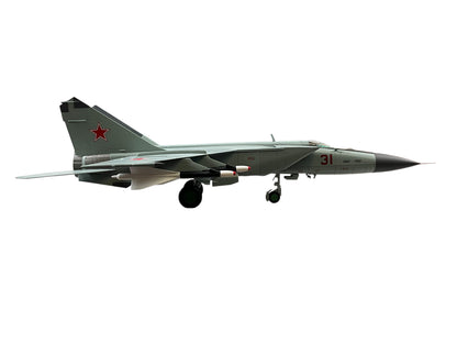 1/72 HobbyMaster (HA5601) Mikoyan MiG25P Foxbat (Red 31) flown by Lt. (Sg.) V. Belenko defection to  Hakodate, Japan 1976 513th Fighter Rgt, 11th Air Army, Soviet Air Force (Limited Edition) 2017 Release