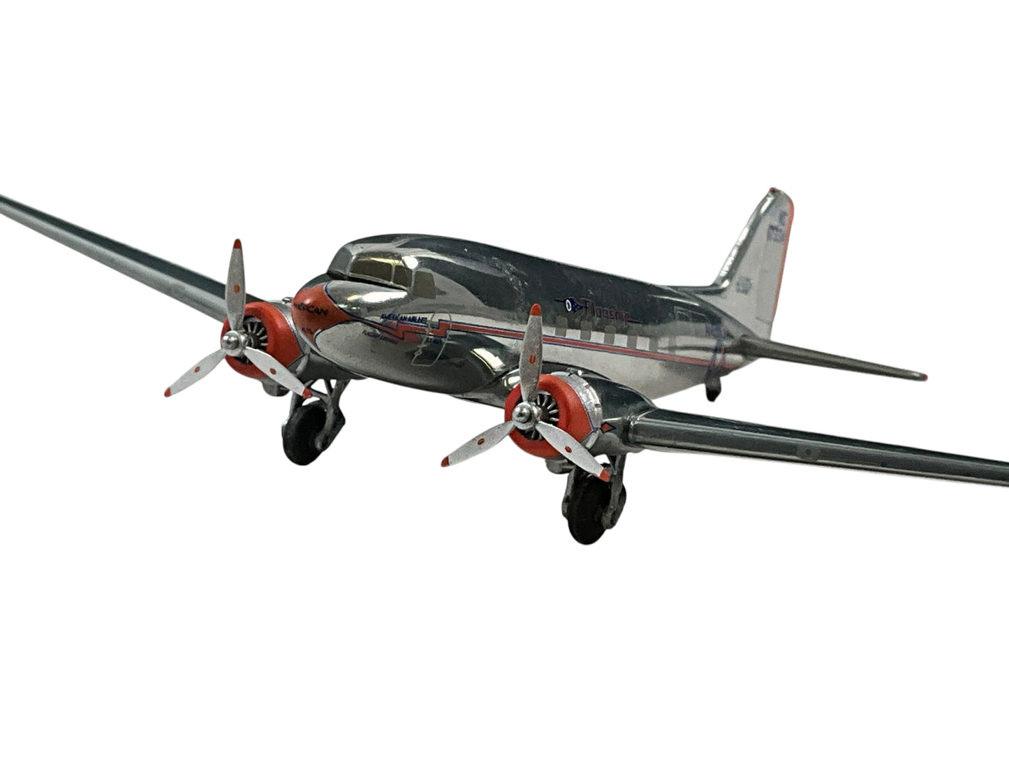 1/200 Hogan (9659) Douglas DC3 (NC17334) American Airlines (limited Edition)