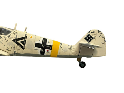 1/72 Corgi (AA27101) Messerschmitt Bf109G-6 White Winter Camo, flown by Erich Hartmann ("Ace of ALL Time" with 352 Kills) Hungary 1945, Kommandeur 1/JG53 Drittes Reich Luftwaffe (Limited Edition #1831 of Only 2000) 2013 Release