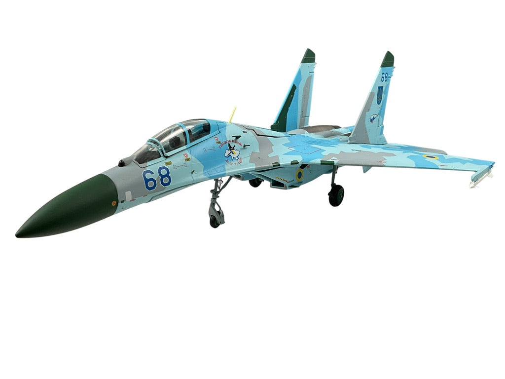1/72 JC Wings (JCW-72-SU27-009) Sukhoi Su27UB Flanker-C (Blue 68) "Sky Blue Splinter Pattern Camo" 831 IRP, Ukraine Air Force (Limited Edition #270 of 600)