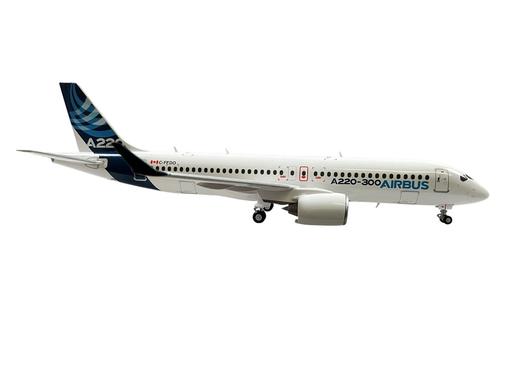 1/200 Herpa (559515) Airbus A220-300 (C-FFDO) "Airbus House Livery" Airbus (Limited Edition)