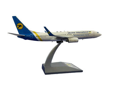 Ukrainian International Airlines Boeing 737-800 JC Wings 1:200 Scale Die Cast Model NIB