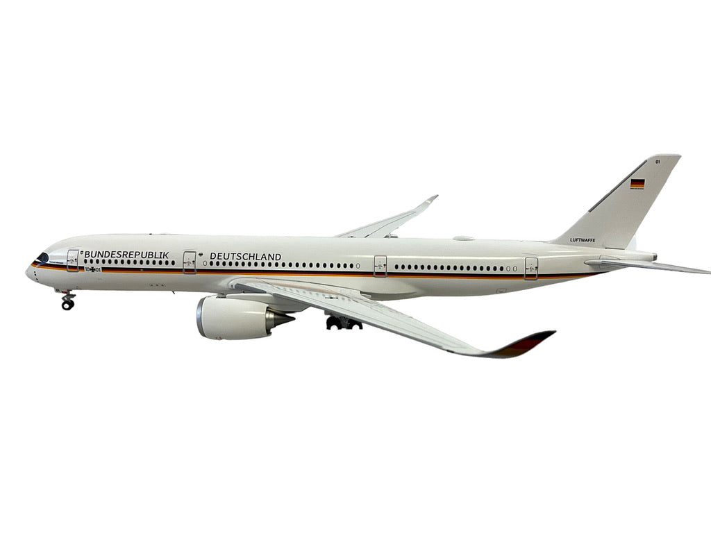 1/200 JC-Wings (JC20023) Airbus A350-900 (10-01) Deutche Bundes Luftwaffe (Limited Edition)