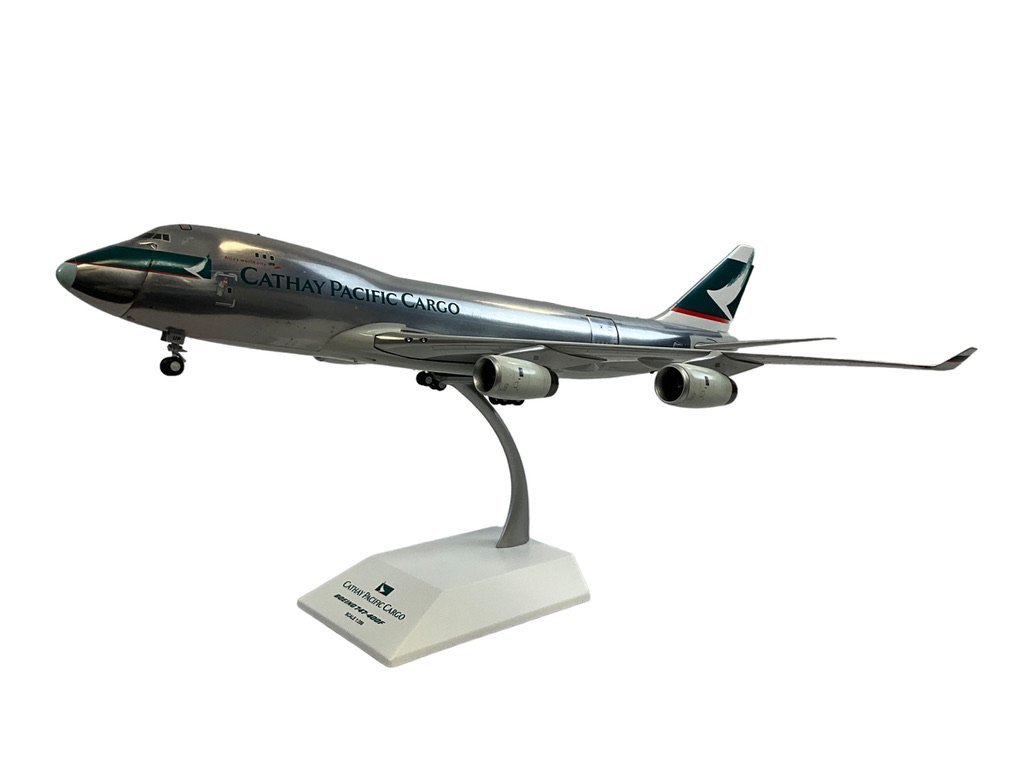 1/200 JC Wings (SA2003C) Boeing B747-400F (B-HUP)  Cathay Pacific Cargo Interactive Polished Aluminum Livery (Limited Edition)