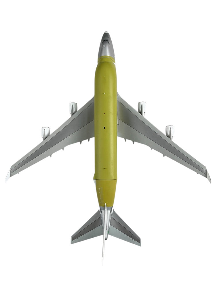 1/200 J C Wings (LH2166) Boeing B747-400LCF Dreamlifter (N747BC) "Green Zinc Chromate Primer Livery" The Boeing Company (Limited Edition)
