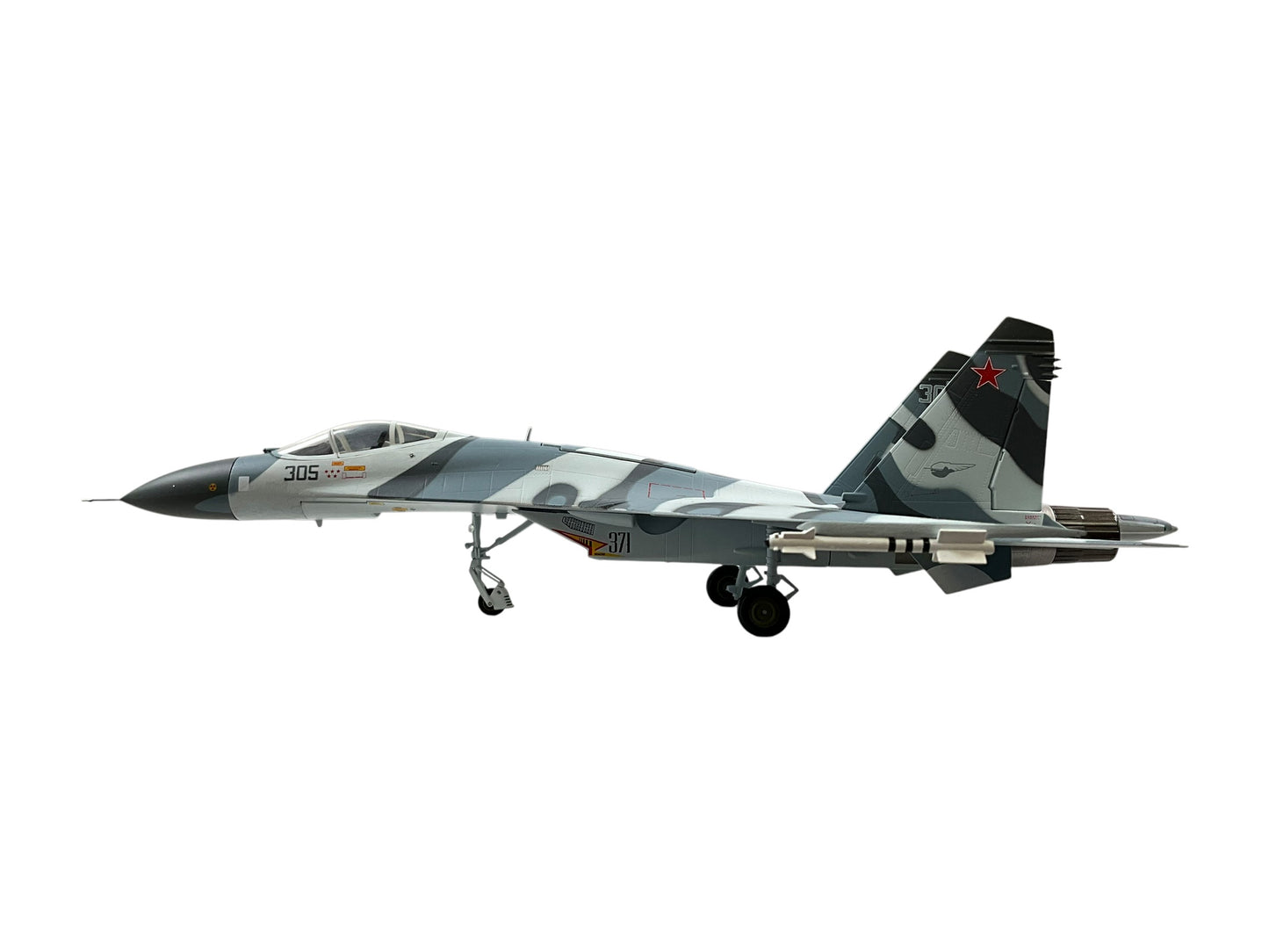 1/72 (Witty Wings) Sky Guardians (WTW-72-014-014) Sukhoi SU27SKM  Flanker-B (Blue 305) 3-Tone Grey Camo, Zhukovskiy AB 2003, Russia Air Force (Limited Edition #183 of Only 1000) 2011 Release
