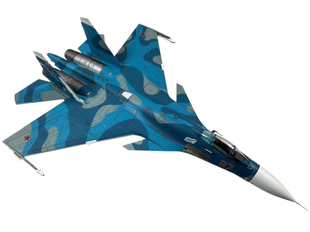 1/72 HobbyMaster (HA6401) Sukhoi SU33 Flanker-D (Red 67) 1st Aviation Squadron, 279th Shipborne Fighter Aviation Regiment, Russian Navy, Feb 2014 (Limited Edition)