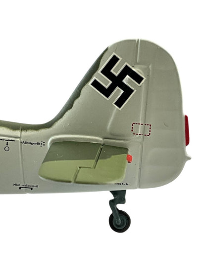 1/48 Franklin Mint/Armour (B11B586/98163) Focke-Wulf Fw190A flown by WWII Ace (68 Kills) Hptm. Fritz Losigkeit, Kdr. I/JG1 Deutsche Reich Luftwaffe (Limited Edition)