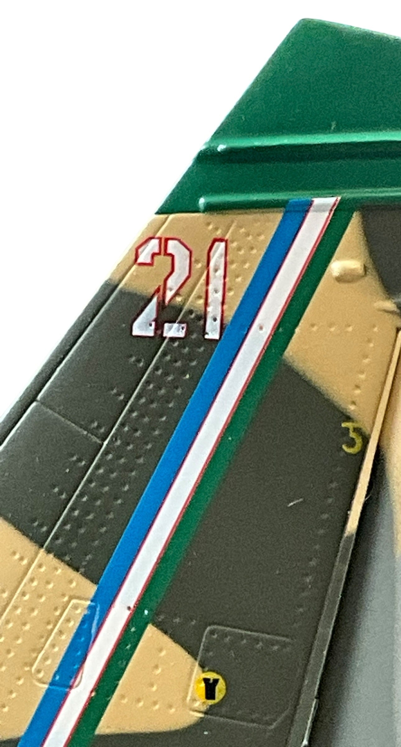 1/72 (Witty Wings) Sky Guardians (WTW-72-014-008) Sukhoi SU27 Flanker-B (White 21) Green/Tan/Grey Splotch Pattern Camo, Chirchik AB, 59th Fighter-Bomber Aviation Regiment, Uzbek Air Force (Limited Edition) 2001 Release