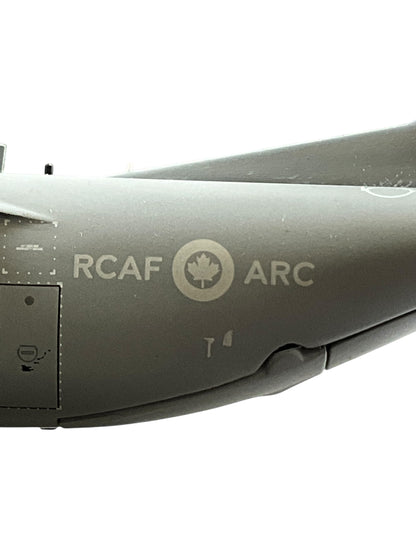 1/200 Gemini200 (G2CAF1284) Lockheed C130H Hercules (130333) Lo-Vis Grey Livery, 424 "Tiger" S.A.R. Sqdn, 8 Wing, R.C.A.F. April 2011 (Limited Edition) 2024 Release