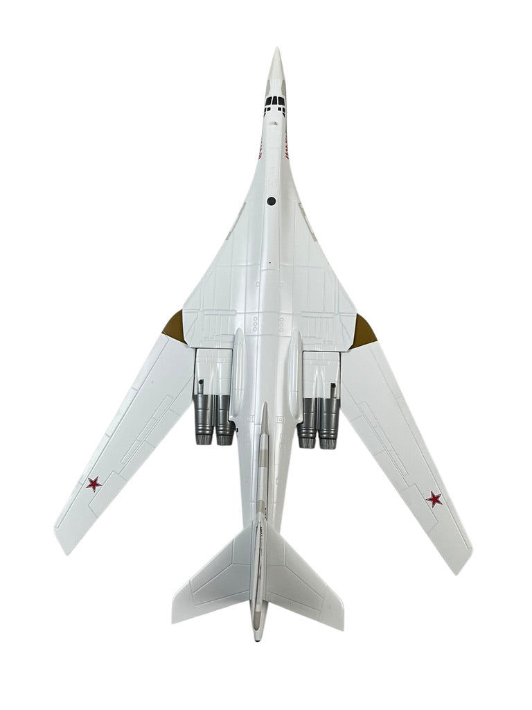 1/200 Herpa (559867) Tupolev TU-160M (White Swan) "Blackjack" (RF-94106) "Ilya Muromets" 6950th Guards AB Engels-2, Russian Air Force (Limited Edition)