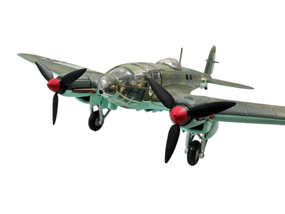 1/72 Corgi (AA33701) Heinkel He111H3 (V4+AM) "Battle of Britain" Aug 1940 Montidier, "Hindenburg" II./KG.1 Dritten Reich Luftwaffe (Limited Edition)