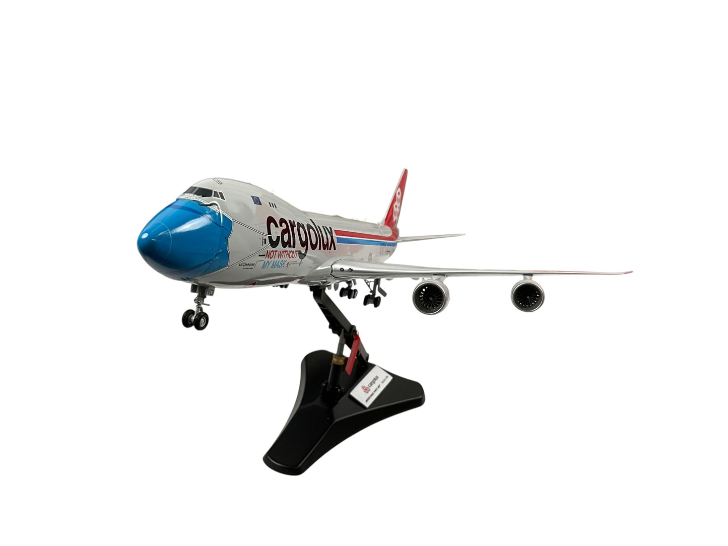 1/200 JC Wings (XX20079C) Boeing B747-8F (LX-VCF) "Not Without My Mask" (Interactive Series) Cargolux (Limited Edition) 2021 Release