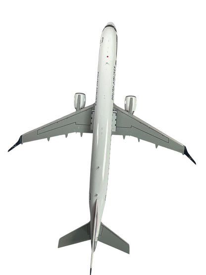 1/200 Gemini200200 (G2LOT345) Embraer ER195 (SP-LNE) LOT Polish Airlines (Limited Edition) 2017 Release