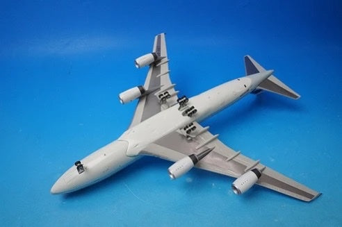 1/200 Blue Box (BBOX-CX-02 / BBOX-CATH-888) Boeing B747-467 (VR-HOT) Cathay Pacific (Limited Edition of ONLY 240) 2013 Release