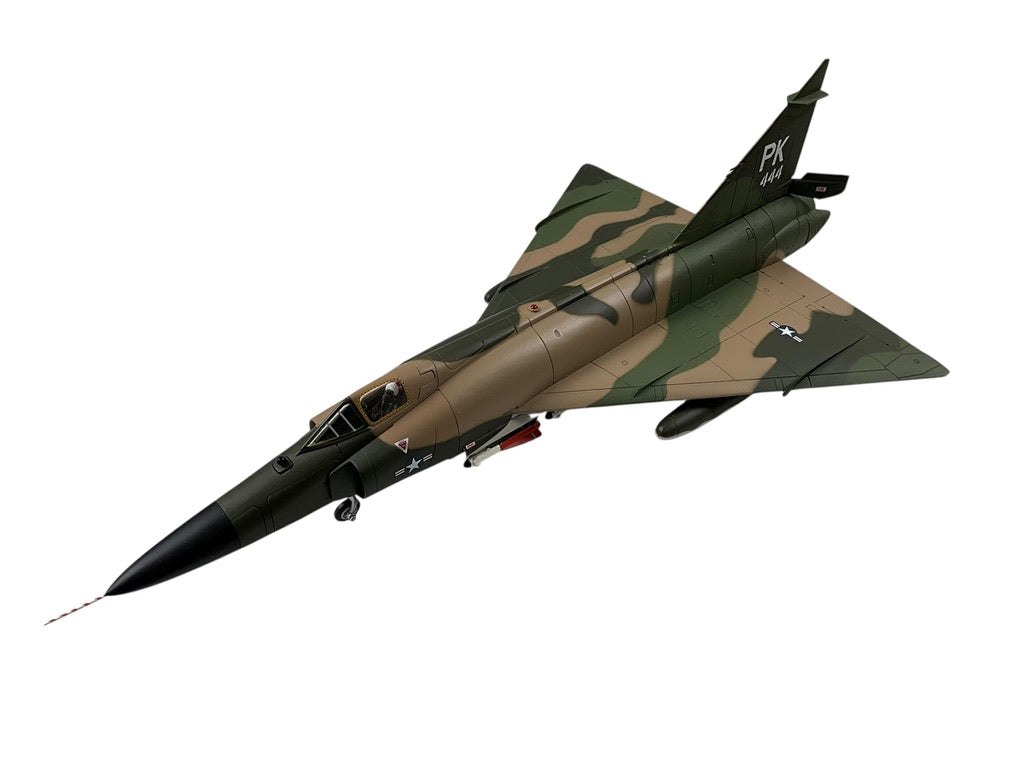 1/72 Hobbymaster (HA3102) Convair F102A Delta Dagger (56-1444) Da Nang AFB, South Vietnam 1968, 509th FIS 405th FW, U.S.A.F. (Limited Edition) 2011 Release