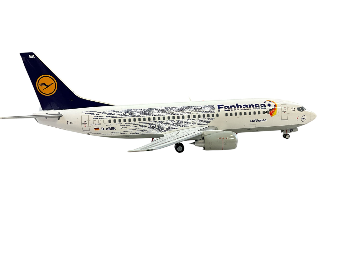 1/200 JC200 (EW2733001) Boeing B737-300 (D-ABEK) "Fanhansa" DLH 6th Livery Lufthansa (Limited Edition)