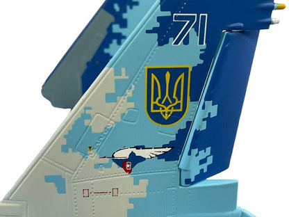 Ukrainian Air Force Sukhoi Su-27UB Flanker C Digital Pattern JC Wings 1:72 Die Cast Model NIB