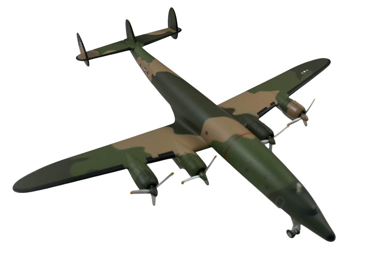 1/200 HobbyMaster (HL9017) Lockheed EC-121R Constellation (67-21487) "Da Nang Glider" June 1969, Korat RTAFB, Thailand, 553rd RS, 553rd RW. U.S.A.F. (Limited Edition of 500)