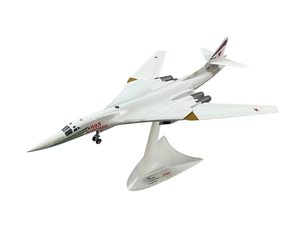 1/200 Herpa (559867) Tupolev TU-160M (White Swan) "Blackjack" (RF-94106) "Ilya Muromets" 6950th Guards AB Engels-2, Russian Air Force (Limited Edition)