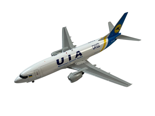 1/200 JC Wings (XX2692) B737-300F (UR-FAA) UIA "Cargo" - Ukraine International Airlines (Limited Edition)