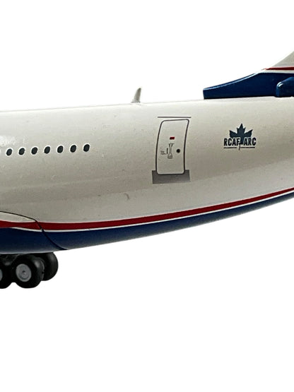 1/200 HOBBYMASTER AIRBUS (A310-304) CC-150 POLARIS 437(T) Husky Sqn RCAF (LIMITED EDITION)