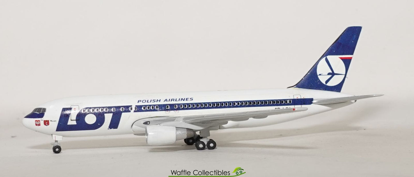 1/200 Inflight200 (IF762LO0122) Boeing B767-25DER (SP-LOA) LOT Polish Airlines (Limited Edition) 2022 Release