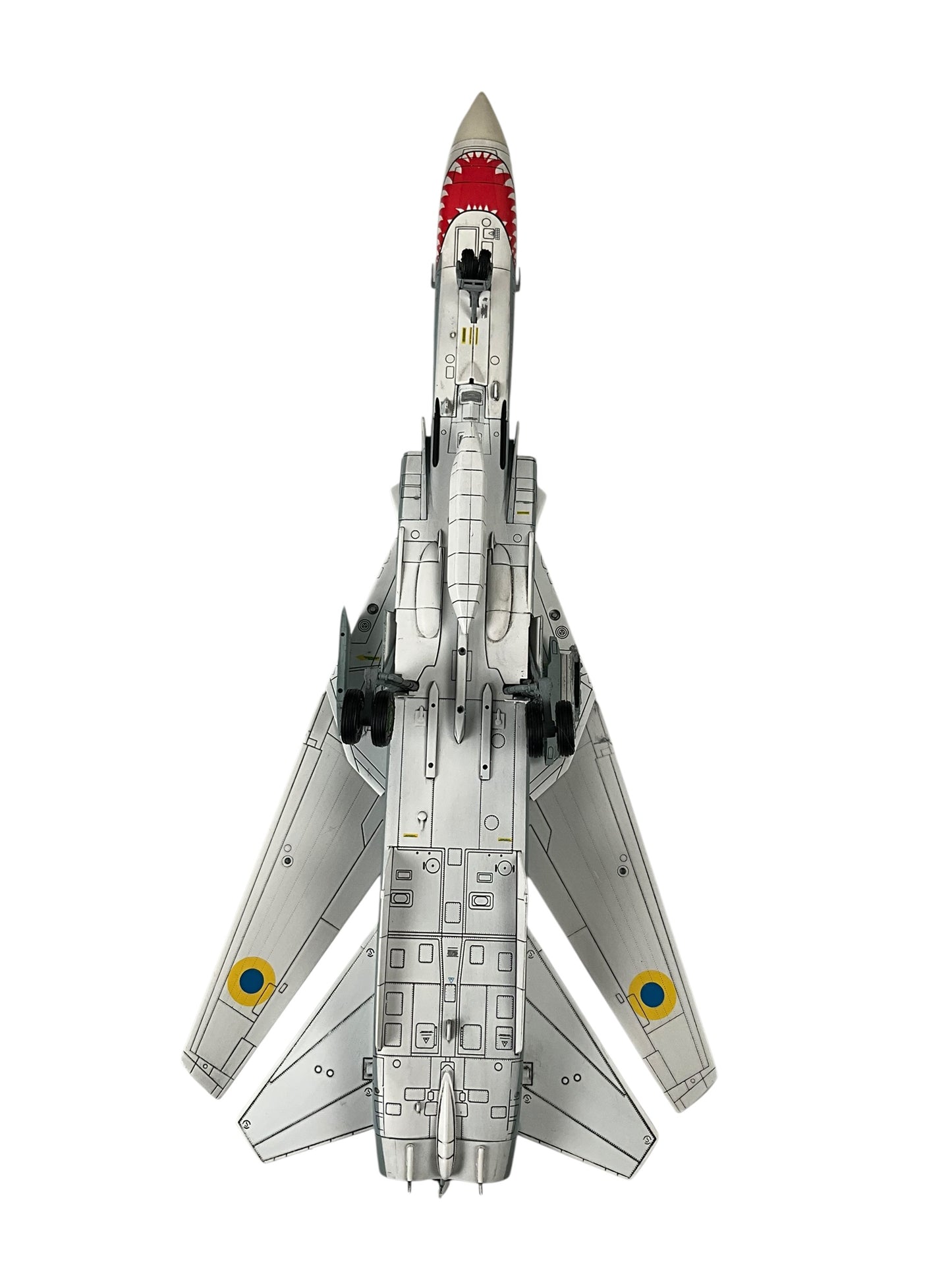 1/72 Calibre Wings (CA722402) Sukhoi Su24MR Fencer-E (Yellow 15) Starokostiantyniv AB, 7 BrTA, Ukraine Air Force (Limited Edition #018 of Only 800)