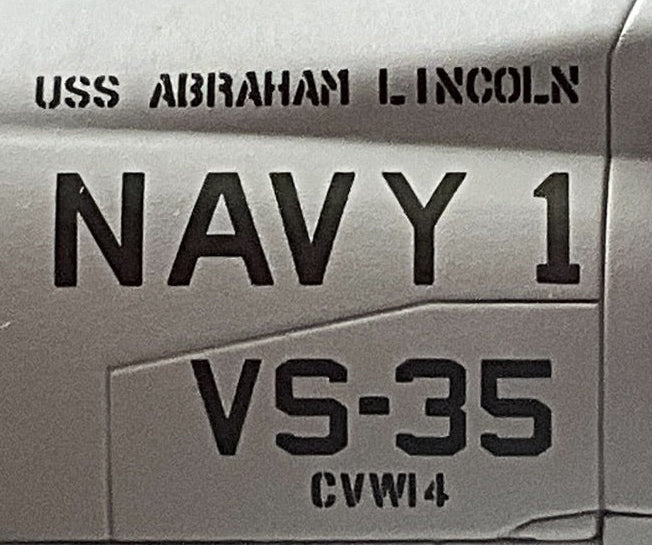 1/72 HobbyMaster (HA4905) Lockheed S3B Viking (NK700) NAVY-1 "George BUSH Victory over Iraq Speech" aboard U.S.S. Abraham Lincoln, May-01 2003, VS35 U.S. Navy (Limited Edition) 2016 Release