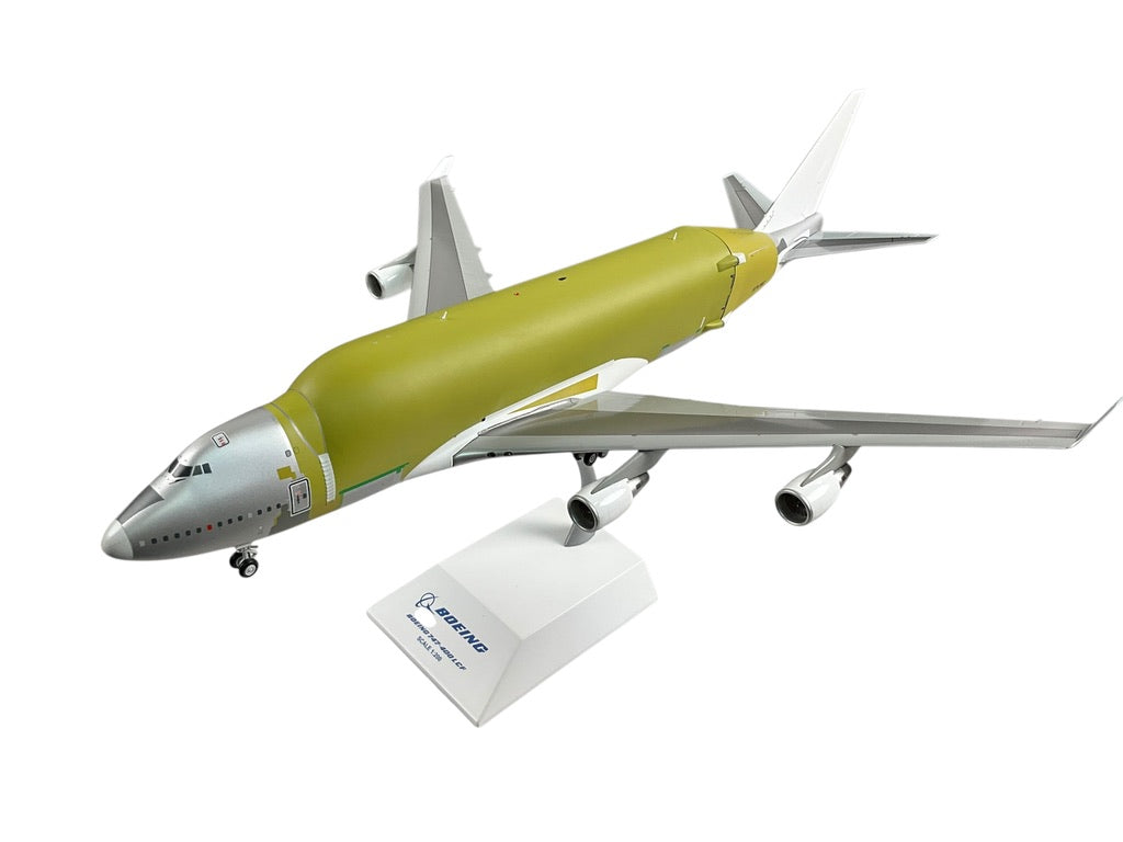 1/200 J C Wings (LH2166) Boeing B747-400LCF Dreamlifter (N747BC) "Green Zinc Chromate Primer Livery" The Boeing Company (Limited Edition)
