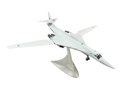 1/200 Herpa (558758) Tupolev TU-160 Blackjack "White Swan" (Red 33) Pryluky AB, 184th Heavy Bomber Aerial Regiment (184 GvTBAP) Soviet Air Force (limited Edition)