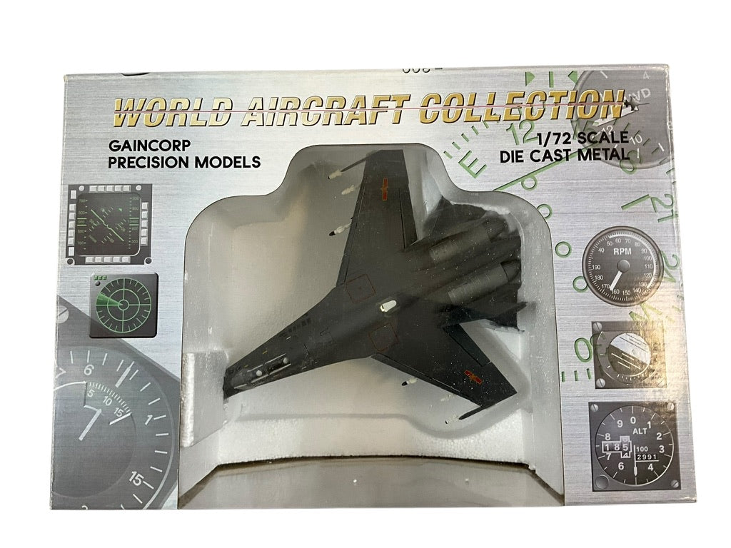 1/72 Gaincorp (8019) Sukhoi SU27UB Flanker (28) LowVis Dark Gray Camo P.L.A.A.F. Communist Chinese Air Force (Limited Edition)