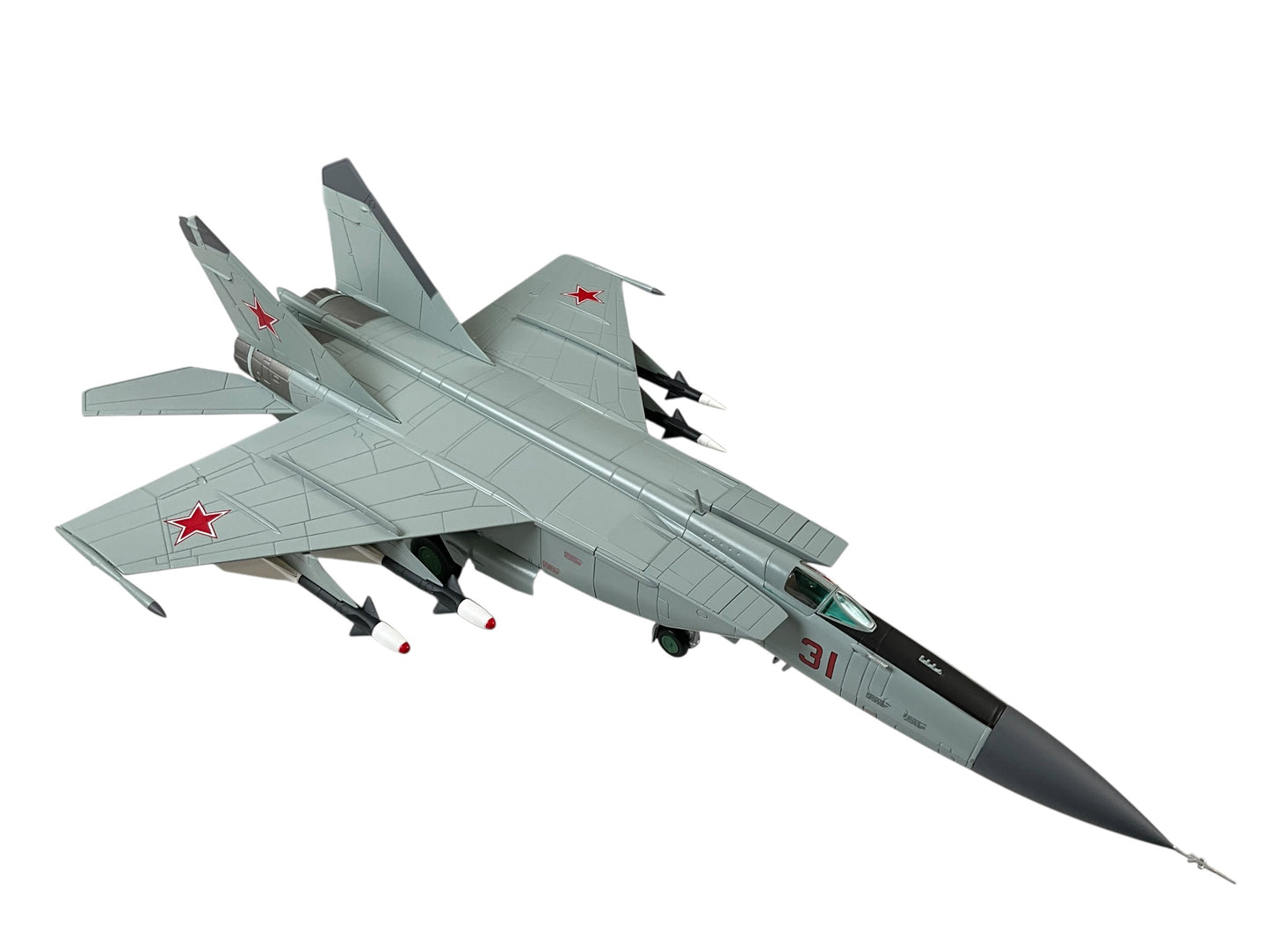 1/72 HobbyMaster (HA5601) Mikoyan MiG25P Foxbat (Red 31) flown by Lt. (Sg.) V. Belenko defection to  Hakodate, Japan 1976 513th Fighter Rgt, 11th Air Army, Soviet Air Force (Limited Edition) 2017 Release