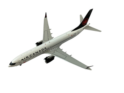 1/200 Inflight200 (AC737MAX)  Boeing B737-MAX8 (C-FSCY} Air Canada 2017 (Limited Edition)