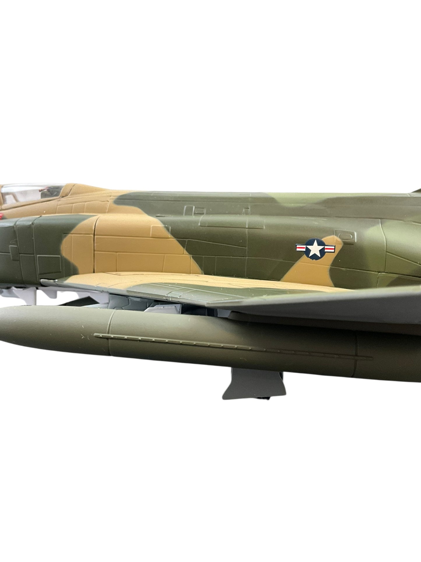 1/48 Franklin Mint/Armour (B11B169) McDonnell F4C Phantom II (AF40829) "SCAT-XXVII" flown by Colonel Robin Olds (16 Kills) Vietnam War (Limited Edition)