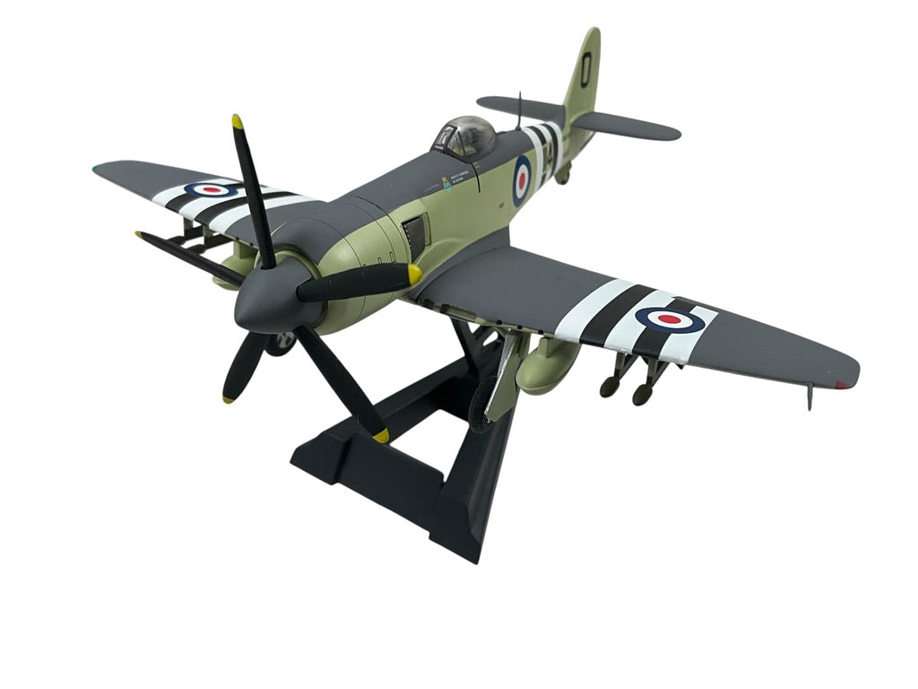 1/72 JC Wings (JCW-72-SFURY-001) Hawker Sea Fury FB.11 (114 / WJ232) flown by Korean War Mig15 Killer Peter "Hoagy" Carmichael, 802 Naval Air Sqdn, Royal Nay (Limited Edition of Only 600)