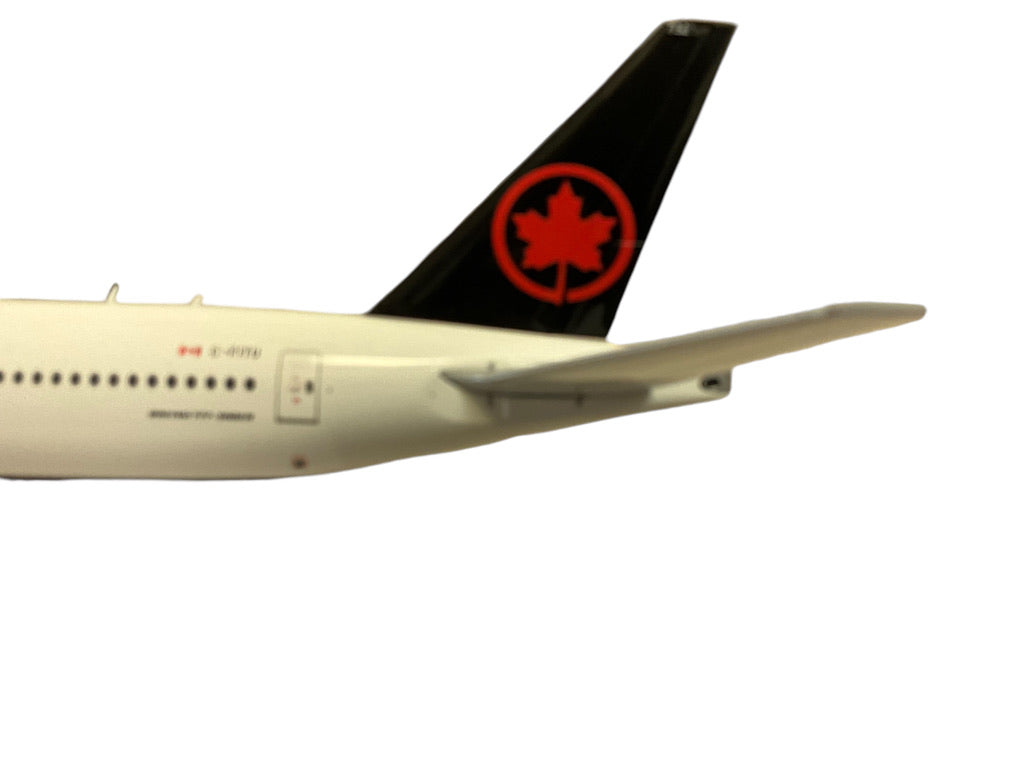 1/200 GEMINI200 BOEING B777-300ER AIR CANADA (LIMITED EDITION)