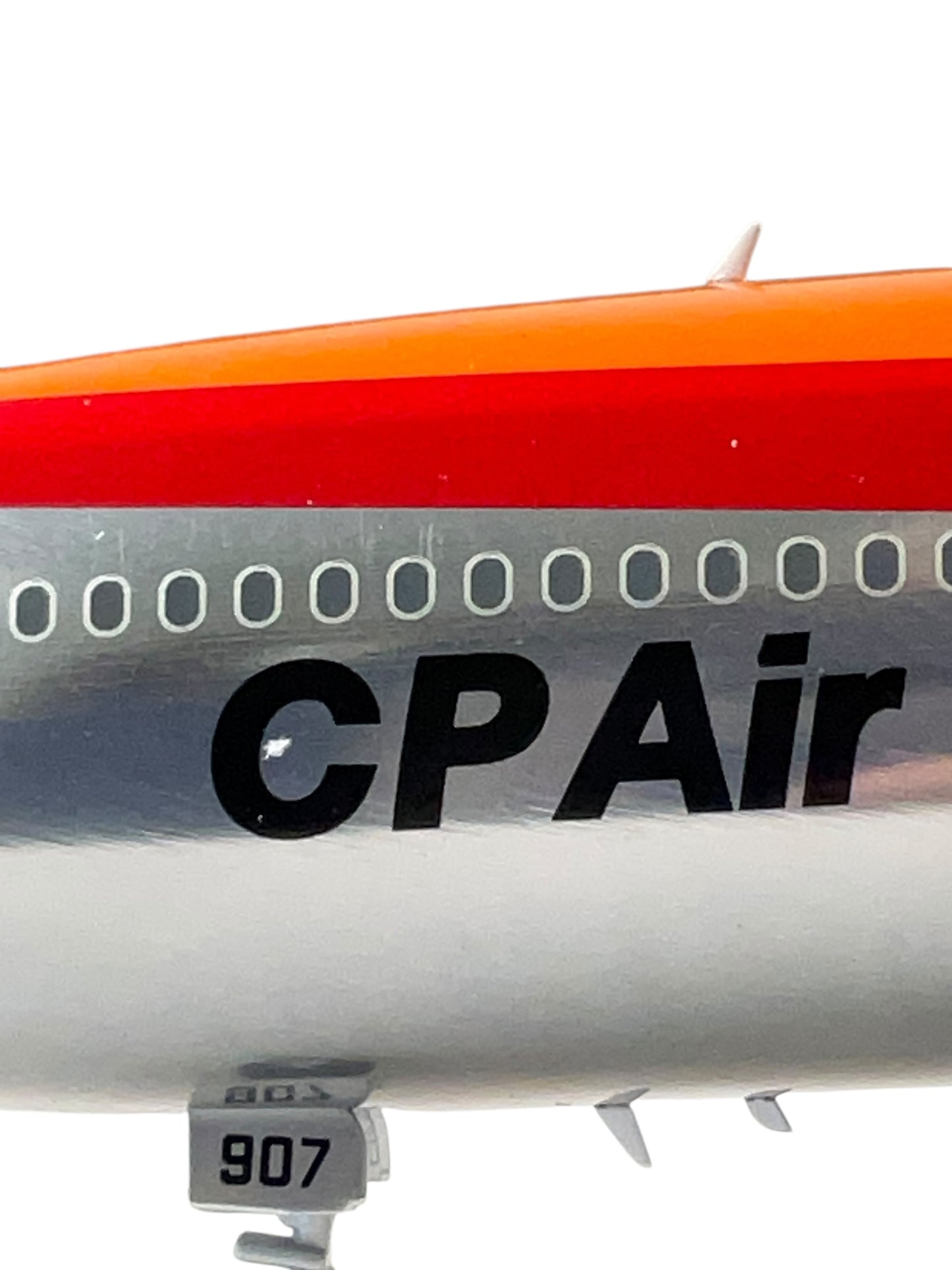 1/200 Inflight200 (IF103CP0625P) McDonnell Douglas DC10-30ER (C-GCPI) "Empress of Honolulu"CP Air (Limited Edition of Only 144) 2025 Release