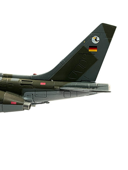 1/72 Herpa (580465) Dornier AlphaJet-A (98+33) Erpobungsstelle 61, Manching  Deutsche Bundes Luftwaffe (Limited Edition)