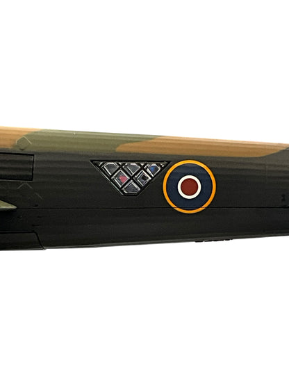 1/72 Corgi (AA345803) Vickers Wellington Mk.III (Z1572 / VR+Q) 419 "Moose" Sqdn R.C.A.F. Mildenhall, Suffolk May 1942 (Limited Edition #0785 of ONLY 1600)