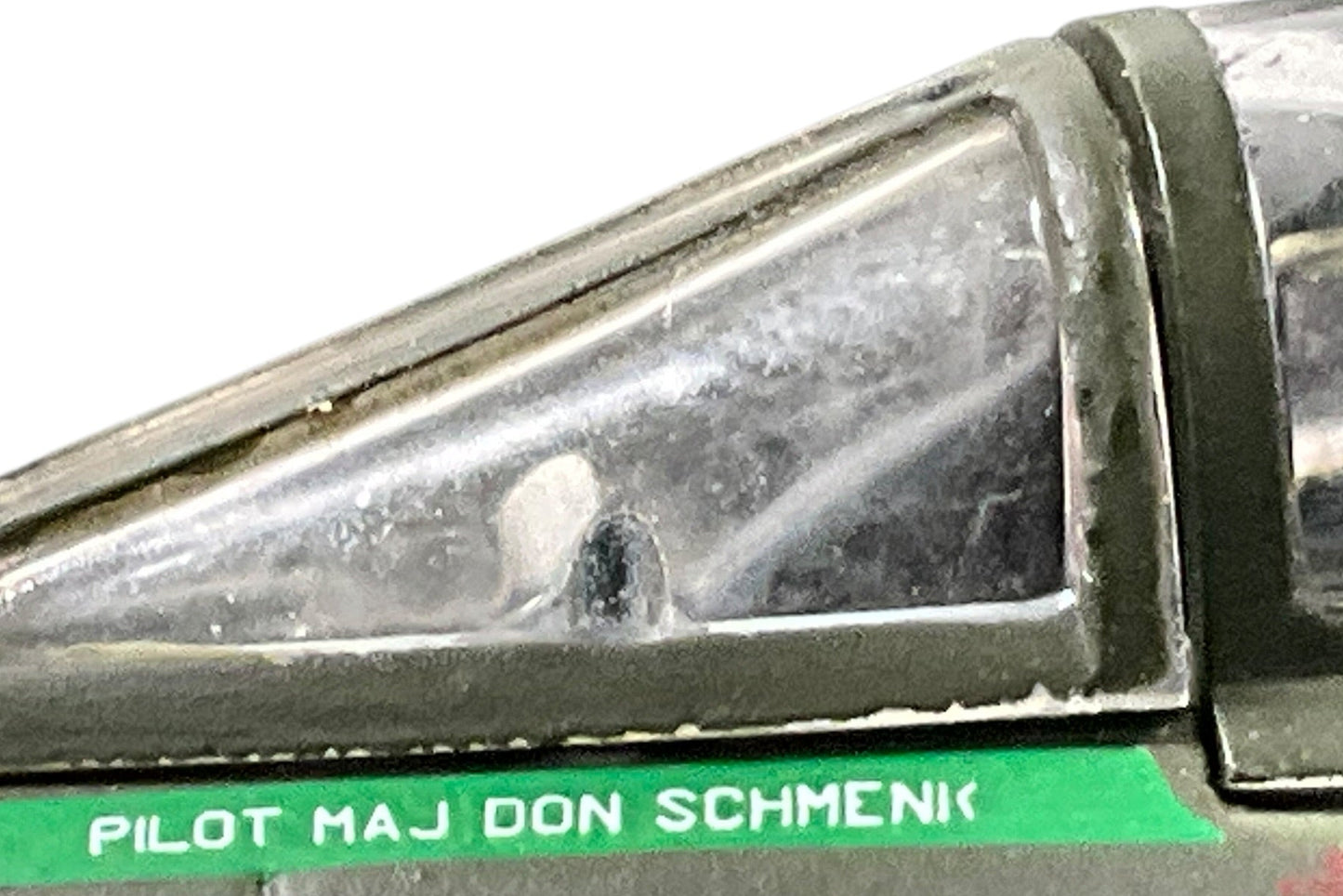1/72 HobbyMaster (HA2102) North American F100D Super Sabre (56-3580) "Mary Jane" flown by Maj. Don Schmenk late 1969 Tuy Hoa, South Vietnam 31st TFW 308th TFS, U.S.A.F. (Limited Edition of 2100) Sept 2008 Release