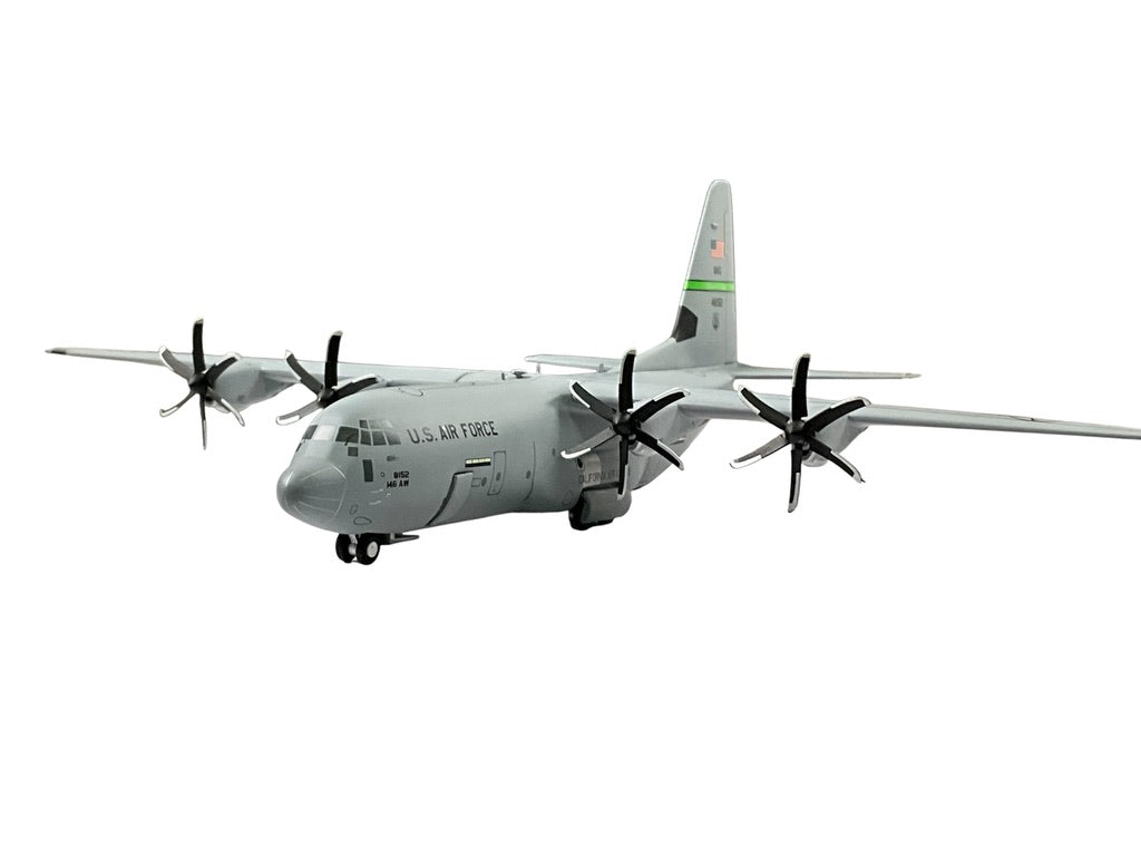 1/200 Gemini200 (G2AFO569) Lockheed C130J Super Hercules (48152) "Channel Islands" 146 AW California Air Guard U.S.A.F. (Limited Edition) 2016 Release