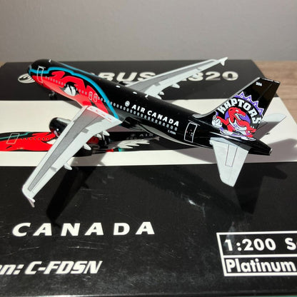 1/200 Phoenix (PH2ACA038) Air Canada Airbus A320-211 (C-FDSN) Raptors (Limited Edition)