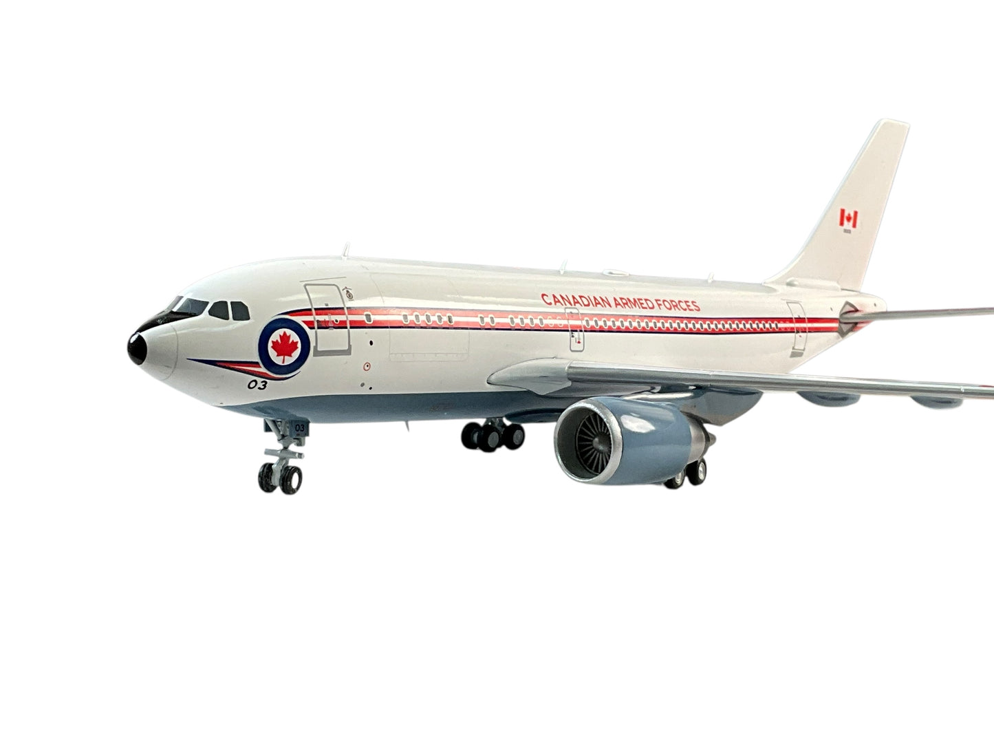 1/200 Gemini200 (G2CAF862) Airbus (A310-304) CC150 Polaris (150003) Hi-Vis White with Modified Lightning Bolt LIvery 437(T) "Husky" Sqdn, Canadian Armed Forces (Limited Edition) 2020 Release