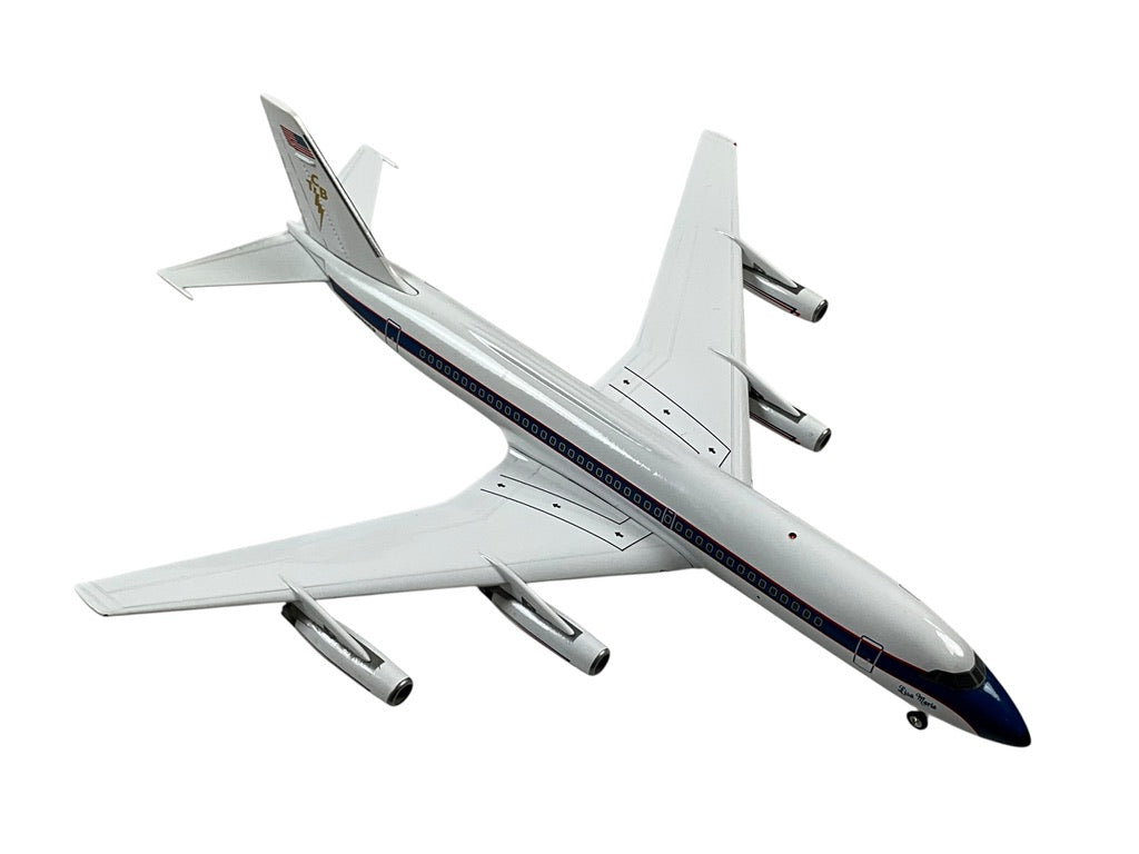 1/200 Inflight200 (TK01) Convair CV880 (N880EP) & (TK02) Lockheed L1329 JetStar (N777EP) Elvis Presley "Twin Pack" (Limited Edition)