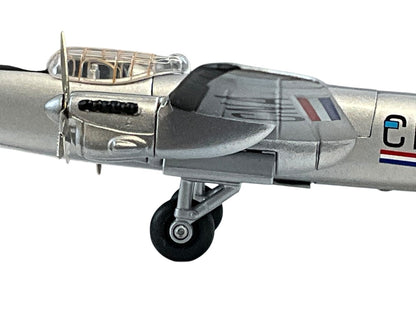 1/144 CORGI (47401) AVRO LANCASTER MK-X-PP (CF-CNA) TRANS-CANADA AIRLINES 1943-1947